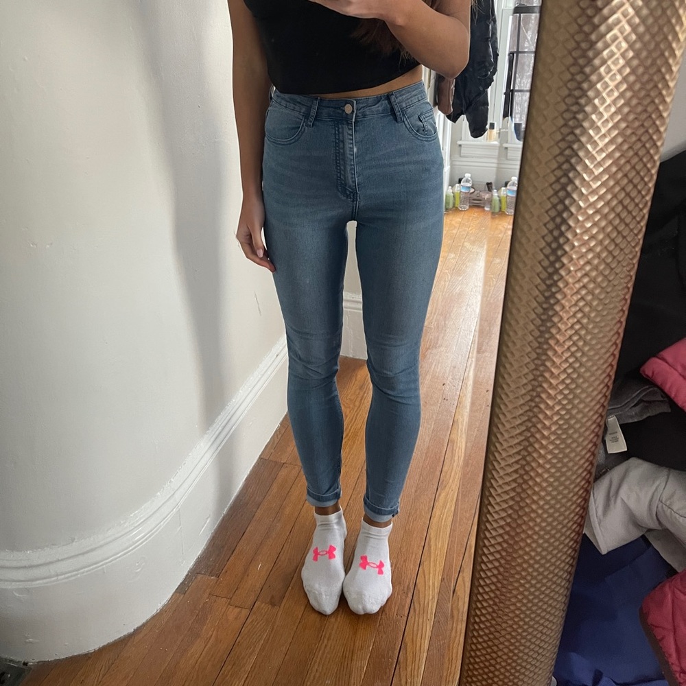 Forever 21 Light Wash Skinny Jeans